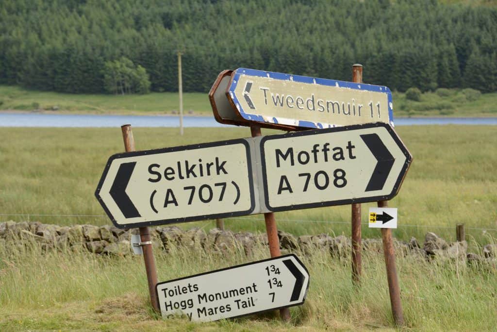 33 YEAR OLD MOTORCYCLIST KILLED IN CRASH NEAR MOFFAT