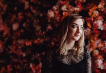 Iona Fyfe and young folk stars light up Ellisland this Christmas