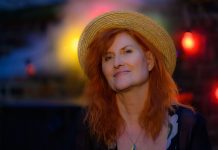 Eddi Reader returns to the stage in Dumfries to celebrate 40 Years Live