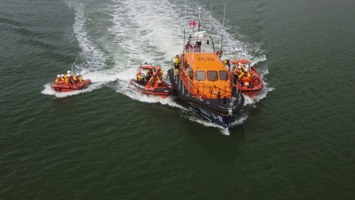 Great Turnout For Kippford RNLI Open Day 