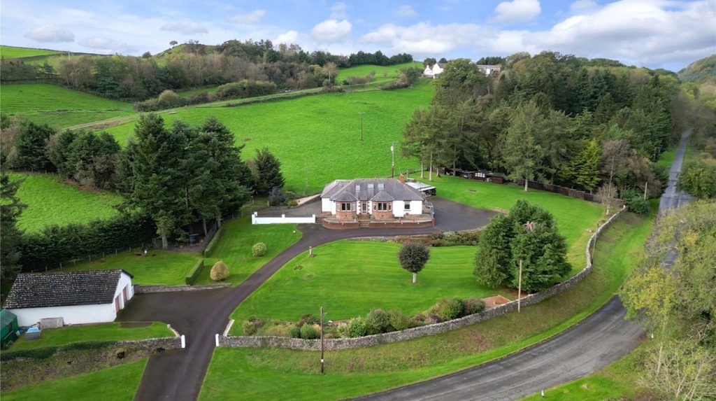 5 Bedroom Family Home With Over an Acre of Land For Sale Near Dumfries